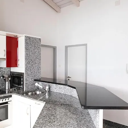 Casa Delphin App 1633 Apartment Brissago