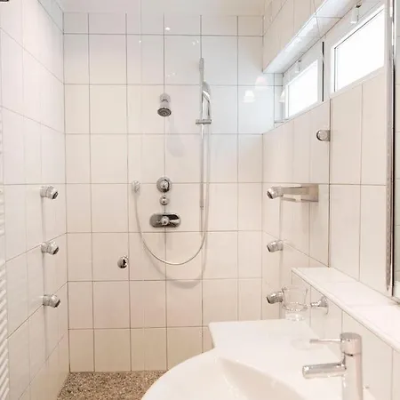 Apartamento Casa Delphin App 1633 Brissago